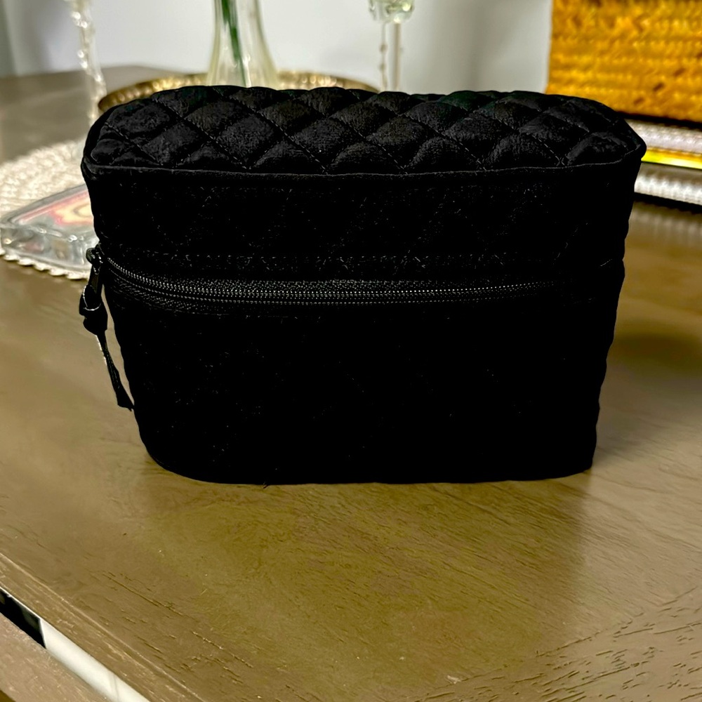 Vera Bradley- make up bag